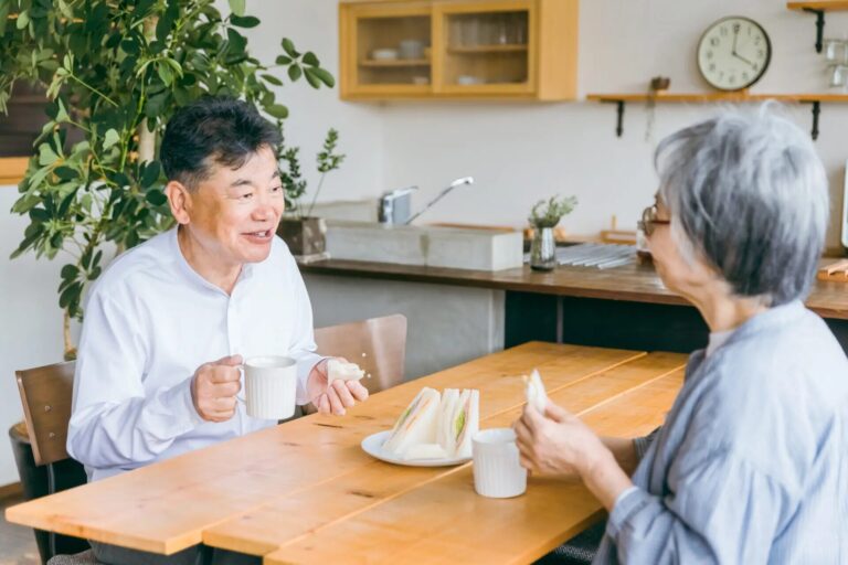 1分でわかる「介護休暇とは？」介護休業との違いと上手な使い方